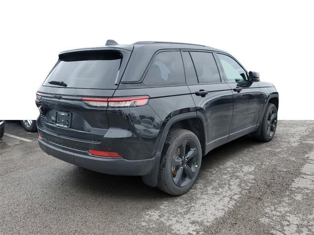 new 2025 Jeep Grand Cherokee car, priced at $45,290