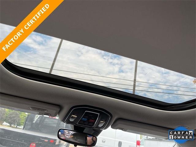 used 2022 Jeep Grand Cherokee car, priced at $39,696