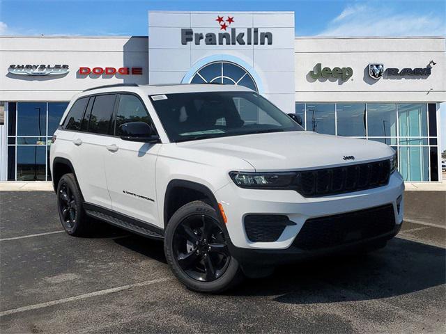 new 2024 Jeep Grand Cherokee car, priced at $44,052