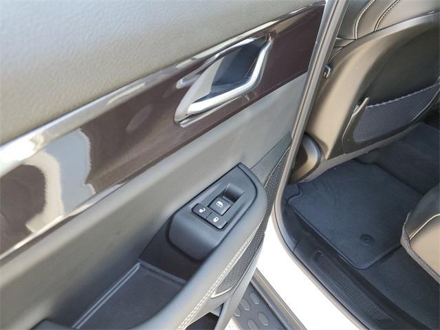 used 2022 Jeep Grand Cherokee car, priced at $37,703