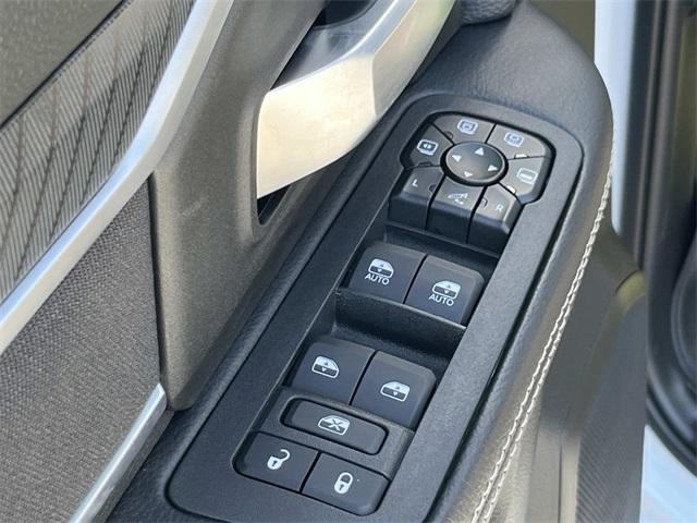 new 2025 Ram 2500 car, priced at $87,600