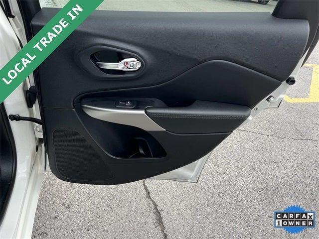 used 2019 Jeep Cherokee car, priced at $19,591