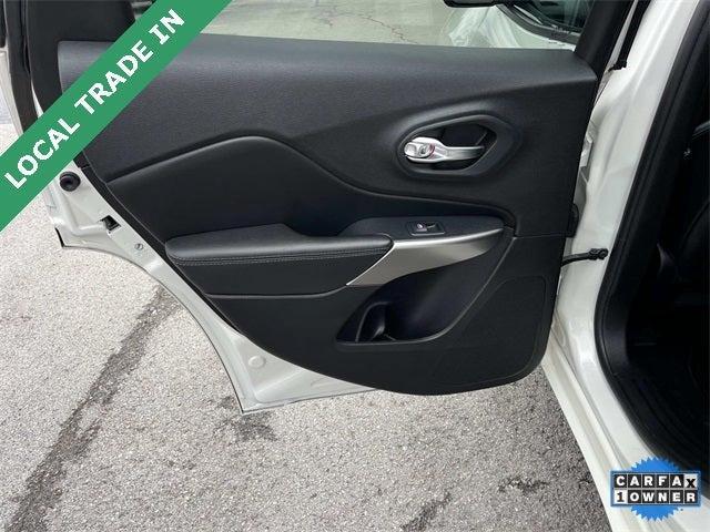 used 2019 Jeep Cherokee car, priced at $19,591