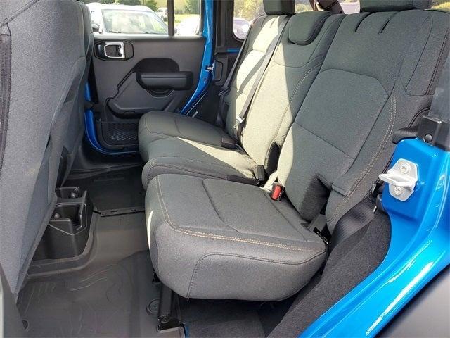 new 2025 Jeep Wrangler car, priced at $40,309