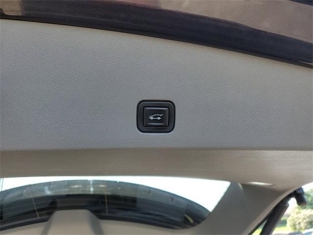 used 2020 Cadillac XT6 car, priced at $26,992