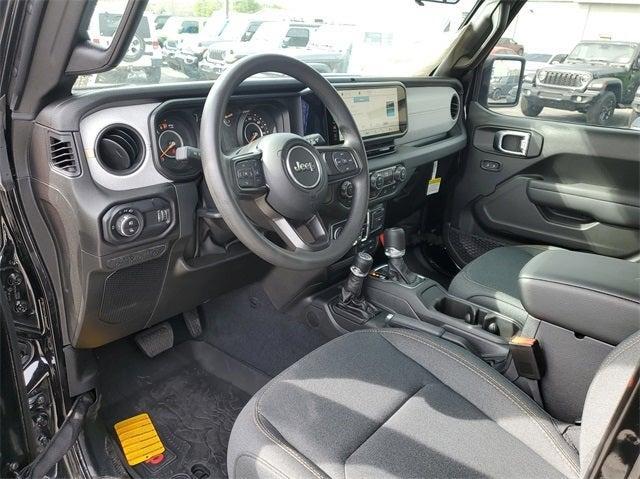 new 2025 Jeep Gladiator car, priced at $42,404
