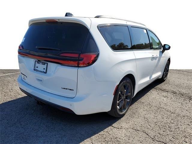 new 2026 Chrysler Pacifica car, priced at $57,180