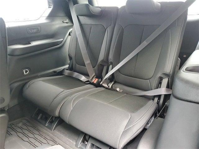 new 2025 Jeep Grand Cherokee L car, priced at $41,009
