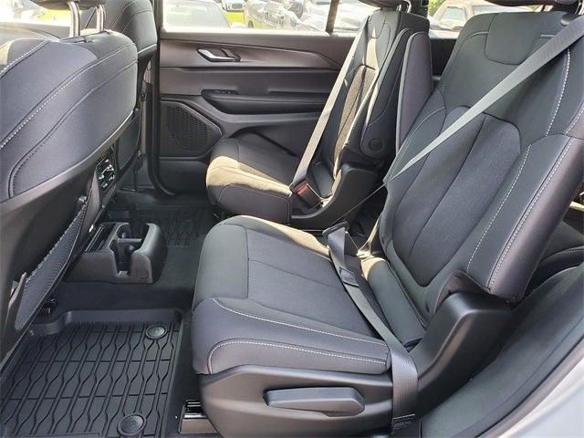 new 2025 Jeep Grand Cherokee L car, priced at $41,604