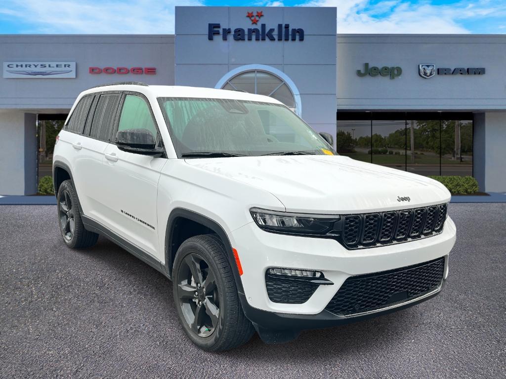 used 2023 Jeep Grand Cherokee car, priced at $38,595