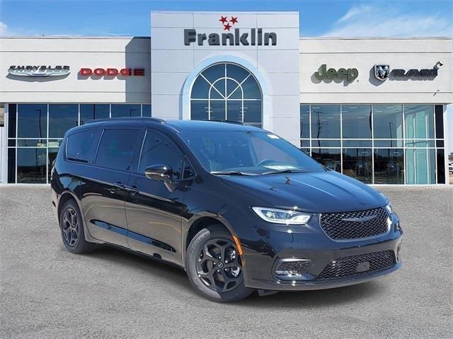 new 2025 Chrysler Pacifica Hybrid car, priced at $44,954
