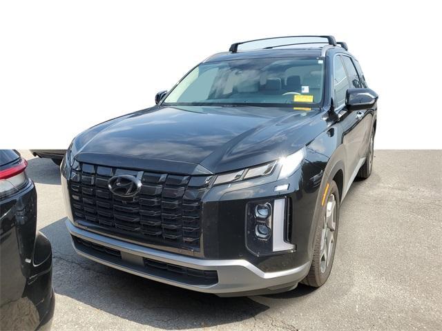 used 2023 Hyundai Palisade car, priced at $39,990
