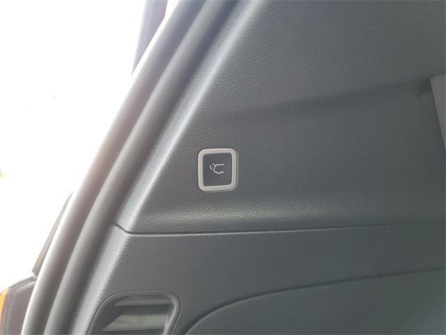 new 2025 Chrysler Voyager car, priced at $37,221