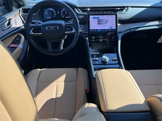 new 2025 Jeep Grand Cherokee car, priced at $55,341
