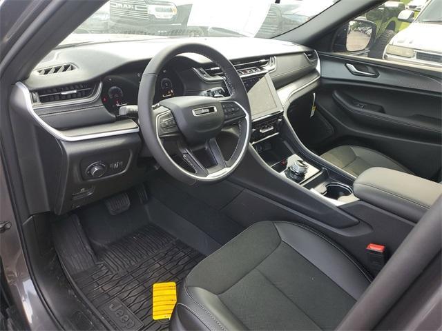 new 2025 Jeep Grand Cherokee L car, priced at $44,392