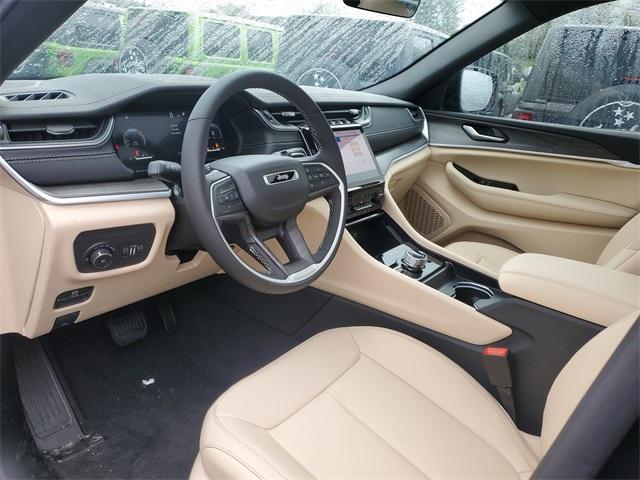 new 2025 Jeep Grand Cherokee car, priced at $46,245