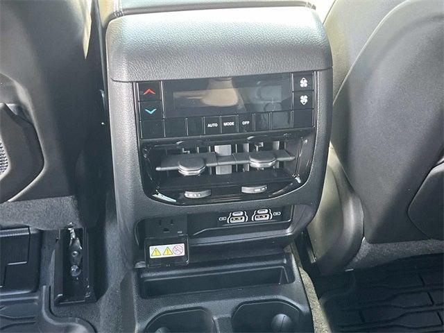 new 2025 Jeep Grand Cherokee L car, priced at $44,989