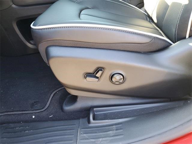 new 2026 Chrysler Pacifica car, priced at $57,830