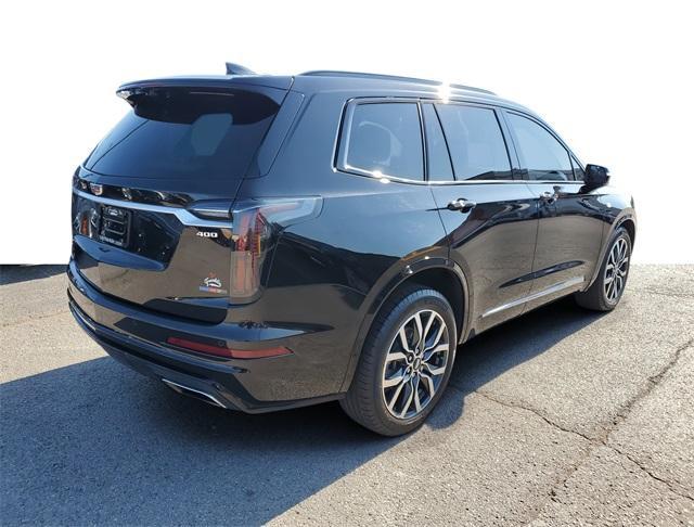 used 2021 Cadillac XT6 car, priced at $35,891