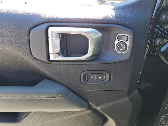 new 2025 Jeep Gladiator car, priced at $65,052