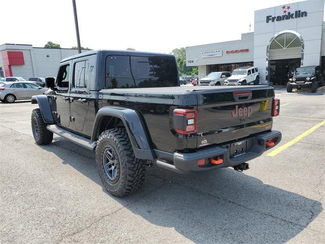 new 2025 Jeep Gladiator car, priced at $65,052