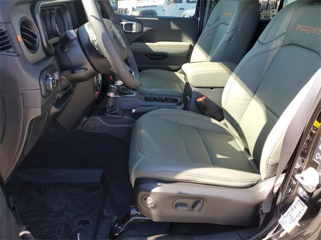 new 2025 Jeep Gladiator car, priced at $65,052