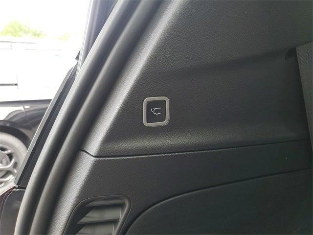 new 2025 Chrysler Pacifica car, priced at $49,067