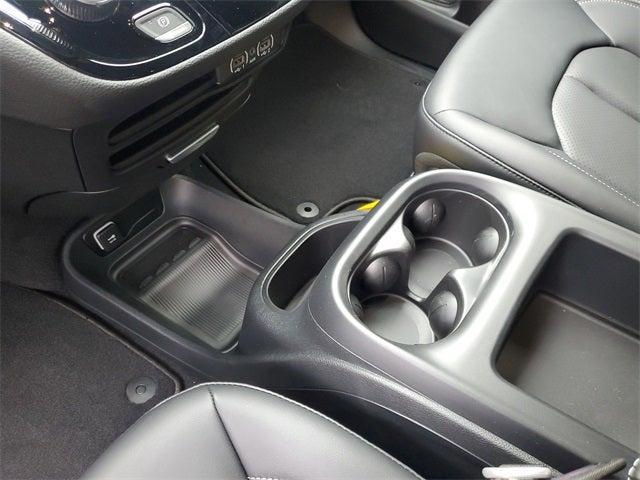 new 2025 Chrysler Pacifica car, priced at $49,067