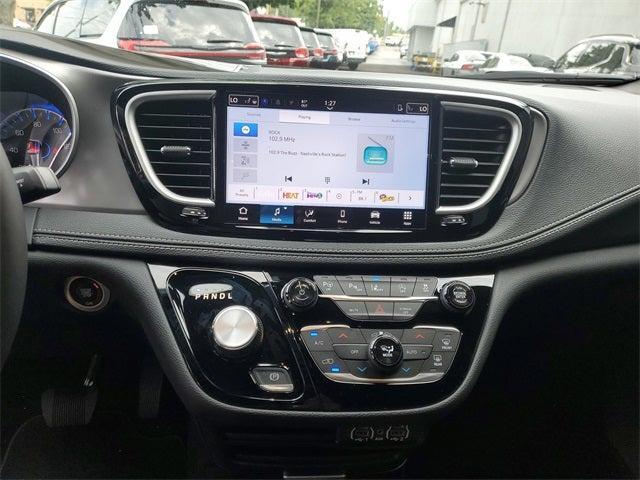 new 2025 Chrysler Pacifica car, priced at $49,067