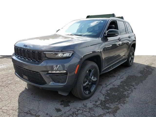 new 2024 Jeep Grand Cherokee car, priced at $43,693