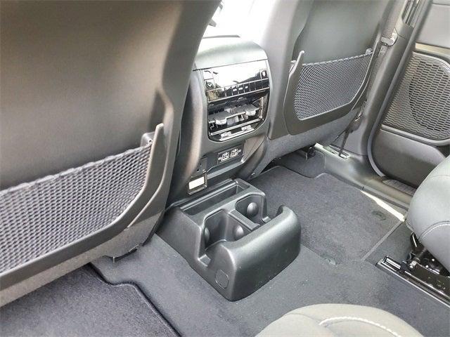 new 2025 Jeep Grand Cherokee L car, priced at $41,604