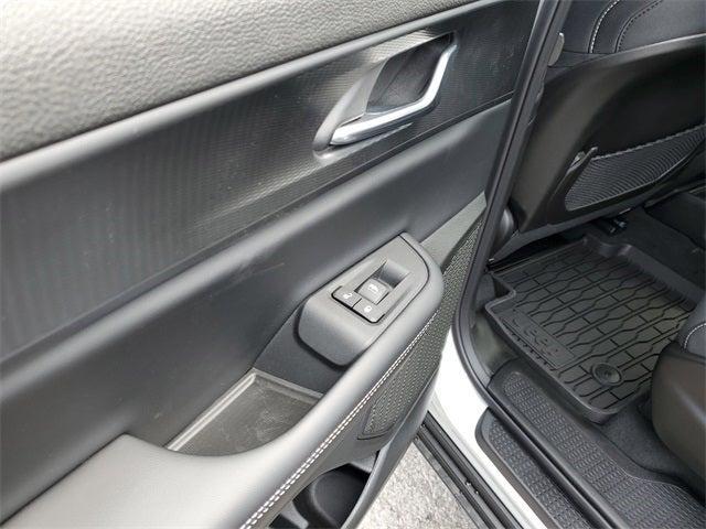 new 2025 Jeep Grand Cherokee L car, priced at $39,383