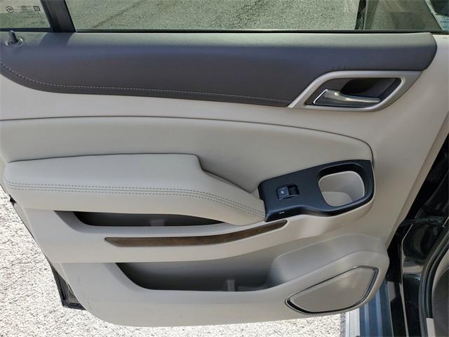 used 2020 GMC Yukon XL car, priced at $37,992