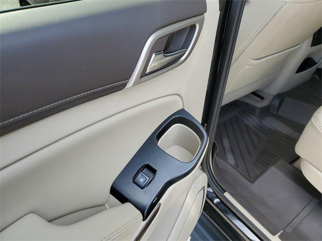 used 2020 GMC Yukon XL car, priced at $37,992