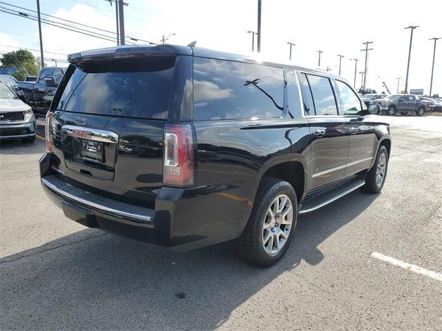 used 2020 GMC Yukon XL car, priced at $37,992