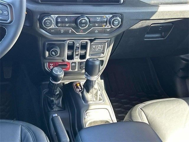 new 2025 Jeep Wrangler car, priced at $74,284