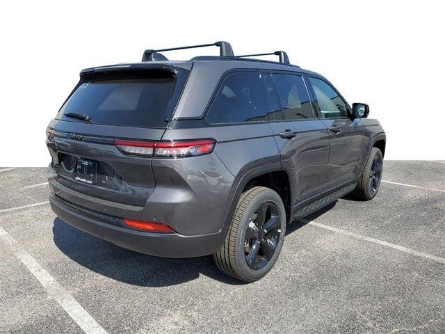 new 2024 Jeep Grand Cherokee car, priced at $44,588