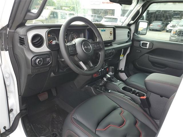 new 2025 Jeep Wrangler car, priced at $46,682