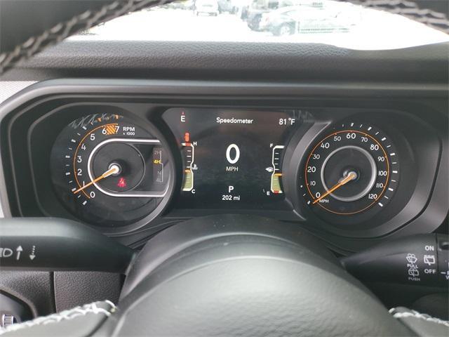 new 2025 Jeep Wrangler car, priced at $46,682