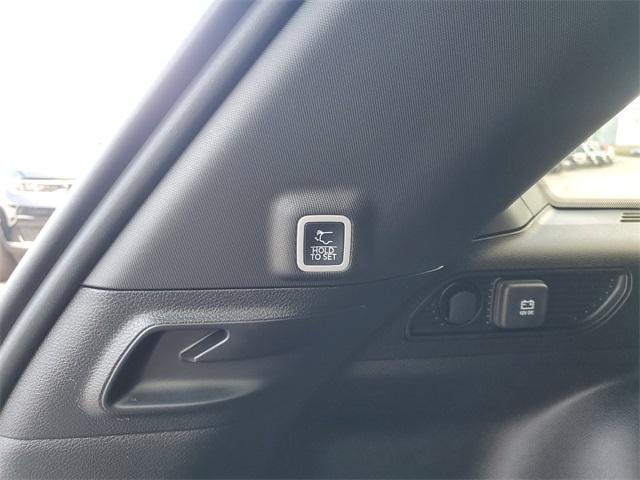 new 2025 Jeep Grand Cherokee car, priced at $45,060