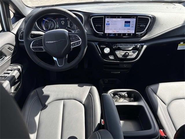 new 2026 Chrysler Pacifica car, priced at $41,773