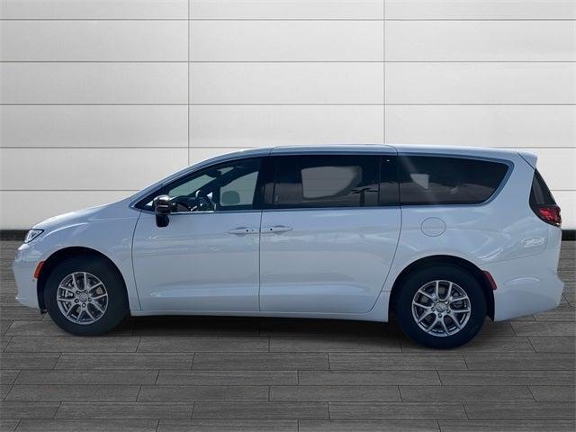 new 2026 Chrysler Pacifica car, priced at $41,773
