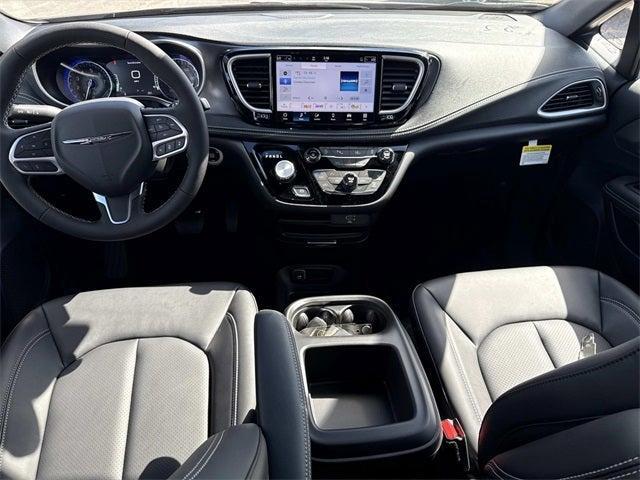 new 2026 Chrysler Pacifica car, priced at $41,773