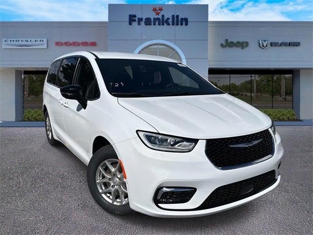 new 2026 Chrysler Pacifica car, priced at $42,273