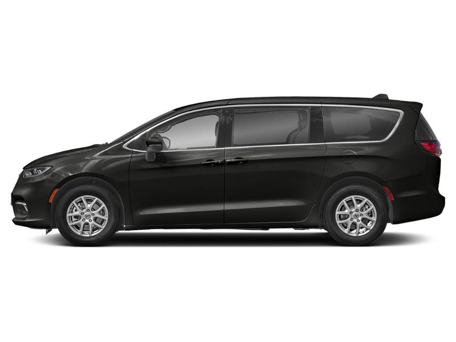 new 2023 Chrysler Pacifica car, priced at $41,186