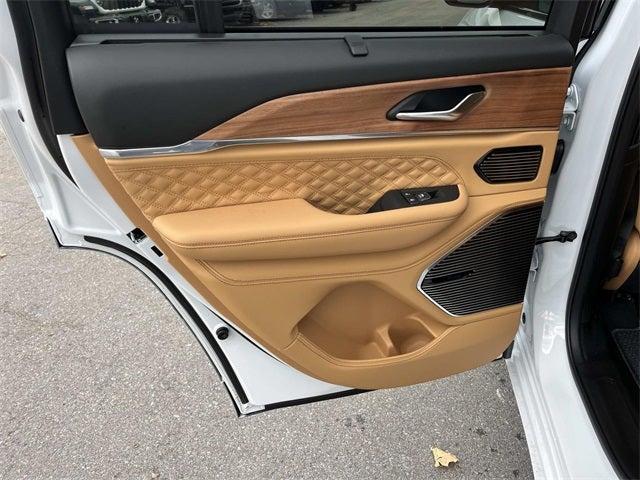 new 2025 Jeep Grand Cherokee car, priced at $64,089