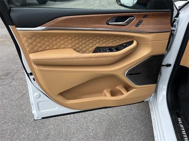 new 2025 Jeep Grand Cherokee car, priced at $64,089