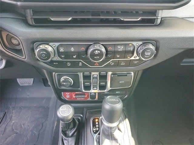 new 2025 Jeep Gladiator car, priced at $48,827