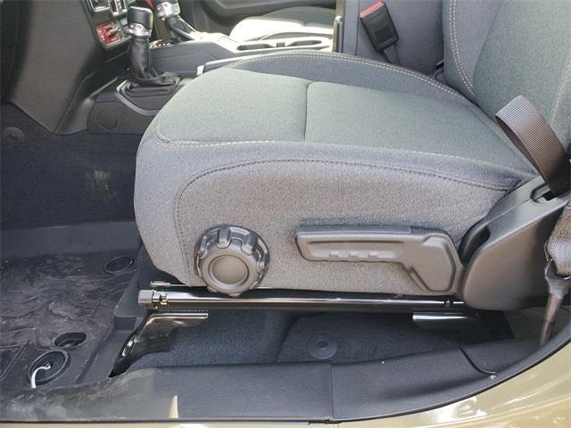 new 2025 Jeep Gladiator car, priced at $48,014