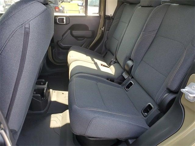 new 2025 Jeep Gladiator car, priced at $48,827